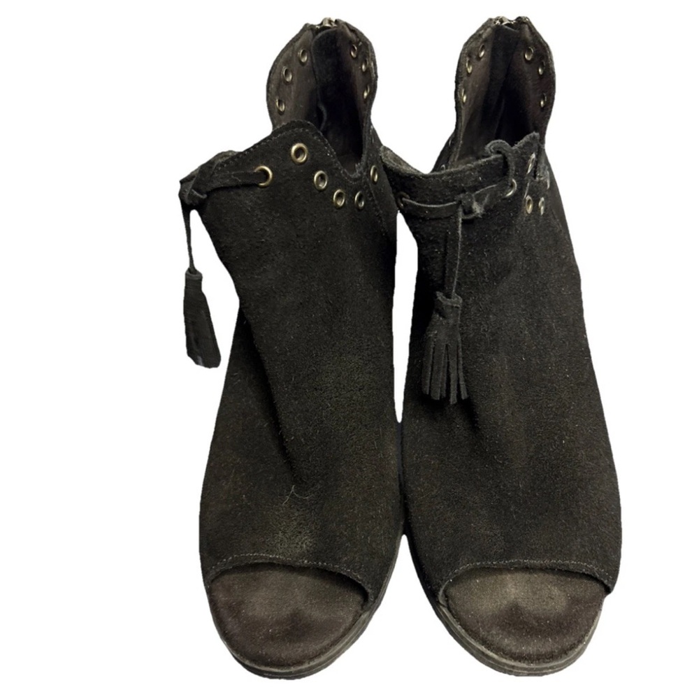 Minnetonka Boots Margot Ankle Back Zip Black Suede Size 8.5